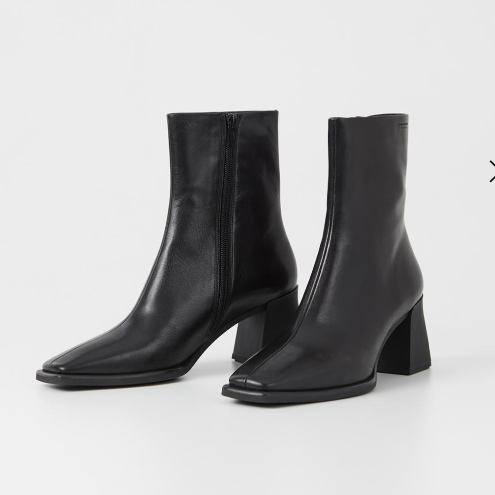Brand new Vagabond shoemakers Hedda ankle boots